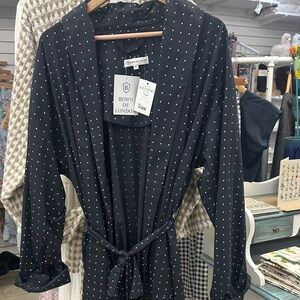 Bown of London Men’s Navy Polka Dot Robe